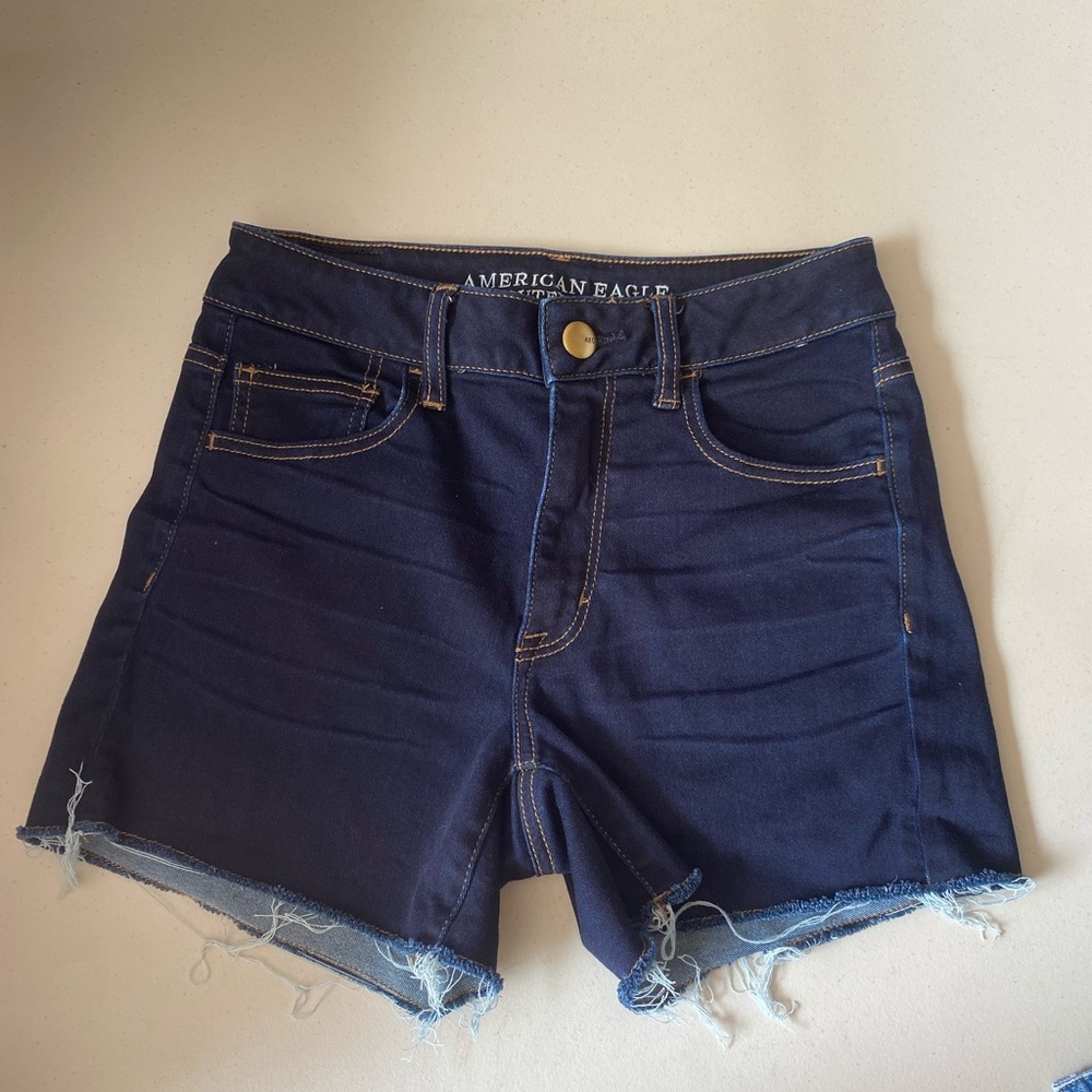 AE shorts